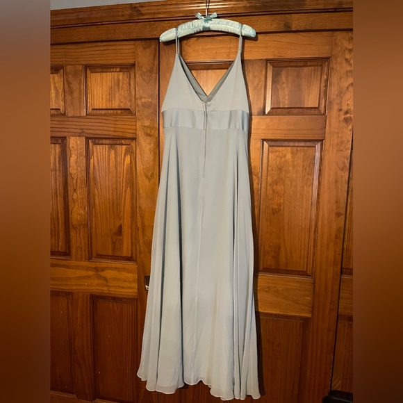 David’s Bridal sage green dress size 16 - Picture 1 of 3